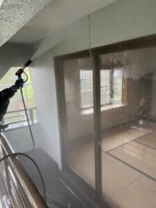 外壁や窓の高圧洗浄
